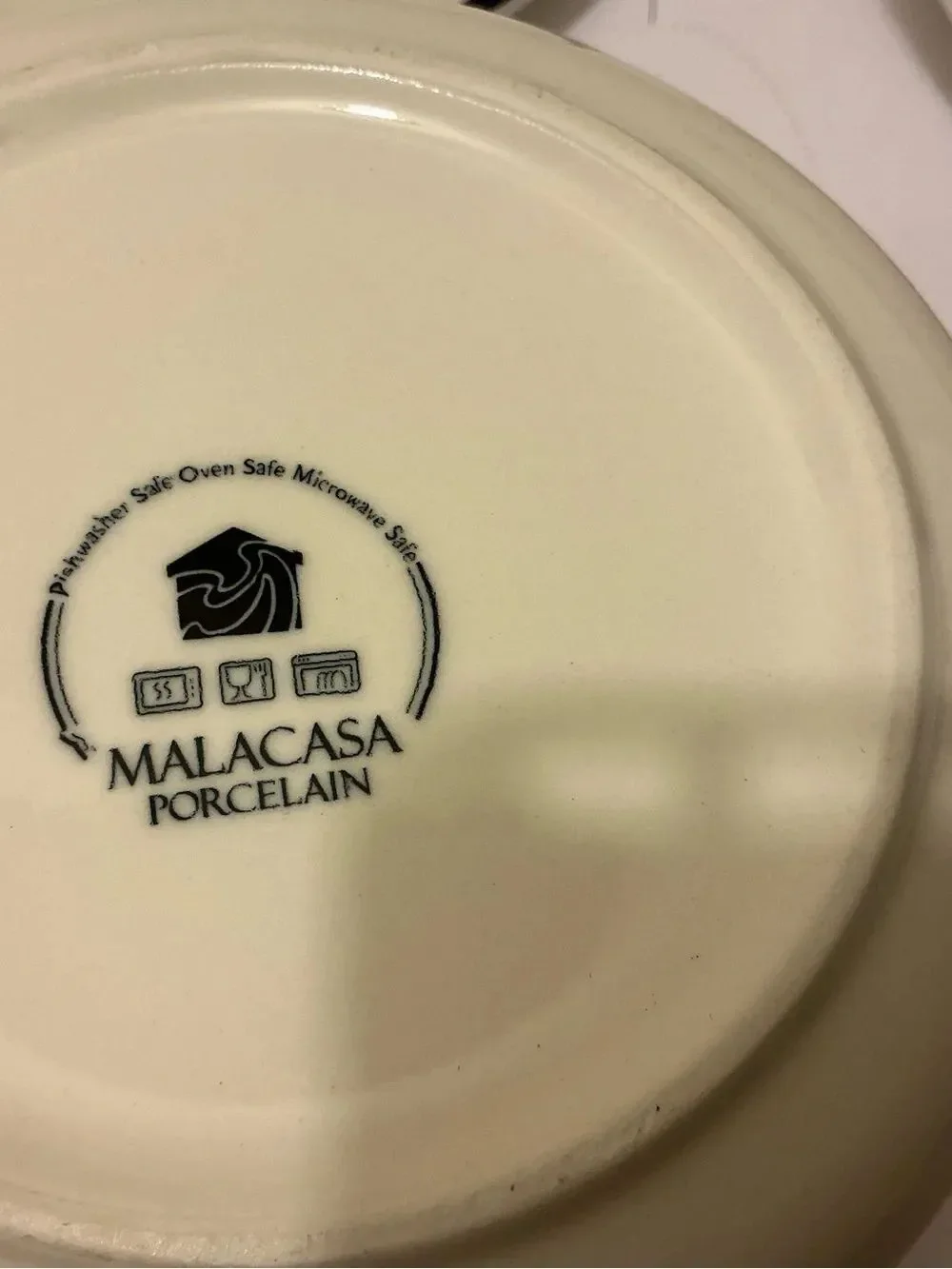 Malacasa Porcelain Cream Ceramic Dinnerware Set with Black Rim -G1